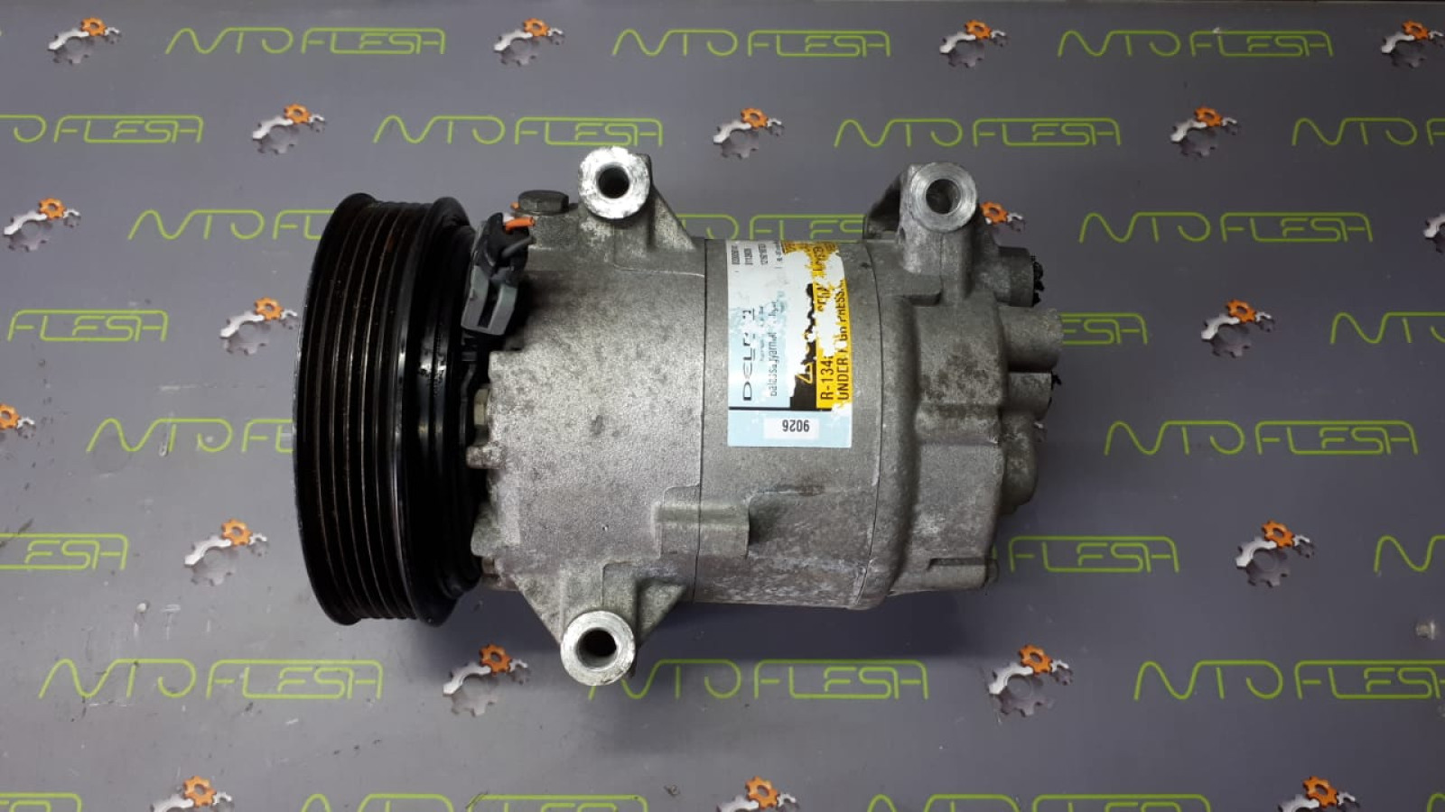 Б/у компрессор кондиционера 8200050141 для Nissan/ Renault