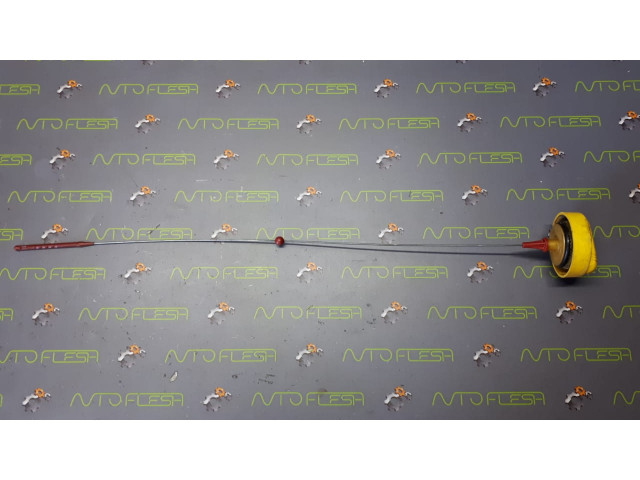 Б/у щуп уровня масла 8200825631 2.0 dci для Renault