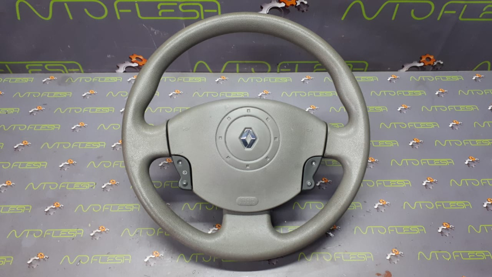 Б/у руль с airbag под круиз контроль 8200587074/ 8200893589C для Renault Kangoo II/ Megane II/ Scenic II