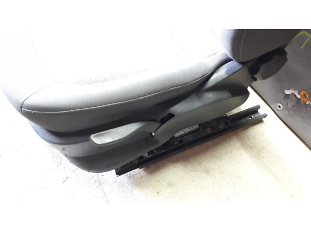 Б/у сиденья передние для Seat Ibiza IV, 5D, 6J Б/у сиденья передние для Seat Ibiza IV, 5D, 6J