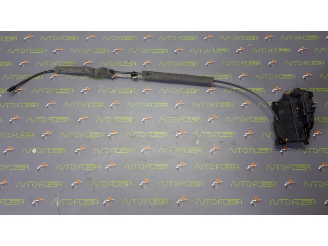 Б/у замок боковой правой двери электр. 8200497719-B для Renault Kangoo Б/у замок боковой правой двери электр. 8200497719-B для Renault Kangoo