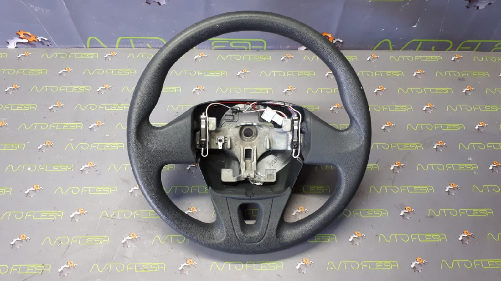 Б/у руль 985101175R для Renault Kangoo II (2013-2018) Б/у руль 985101175R для Renault Kangoo II (2013-2018)