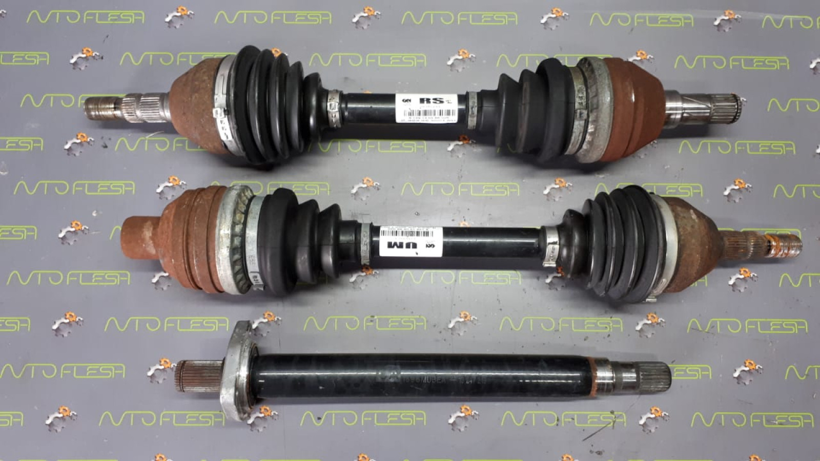 Б/у привод передний 24462244, 13189073 для Opel Astra H/ Zafira B Б/у привод передний 24462244, 13189073 для Opel Astra H/ Zafira B