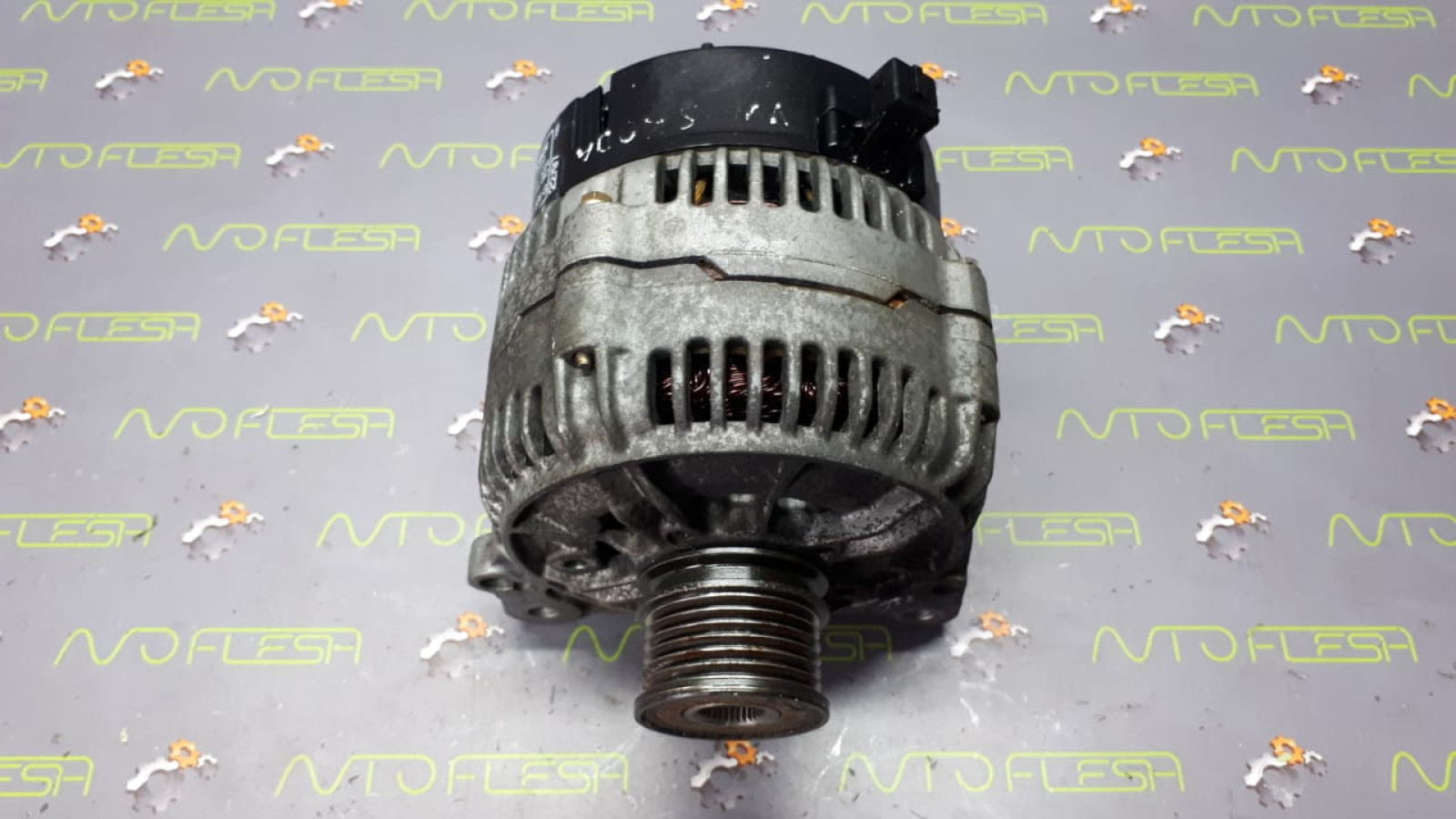 Б/у генератор 0123515020/ 028903026G для Ford/ Seat/ Volkswagen Б/у генератор 0123515020/ 028903026G для Ford/ Seat/ Volkswagen