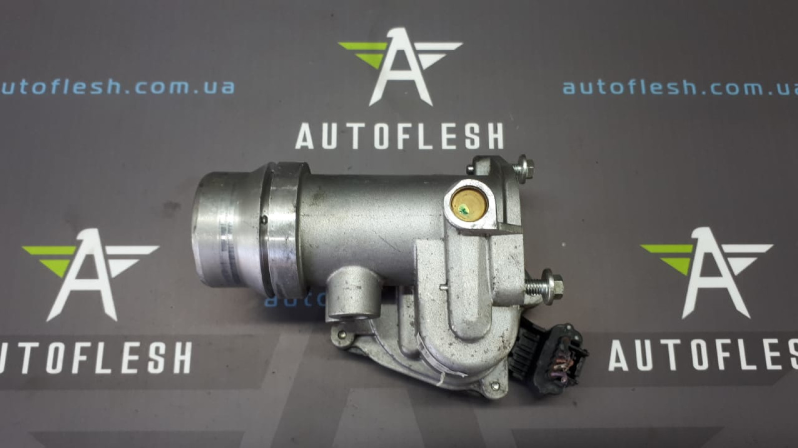 Б/у дроссельная заслонка 161A09794R, 1.5 dCi для Dacia/ Mercedes/ Nissan/ Renault Б/у дроссельная заслонка 161A09794R, 1.5 dCi для Dacia/ Mercedes/ Nissan/ Renault