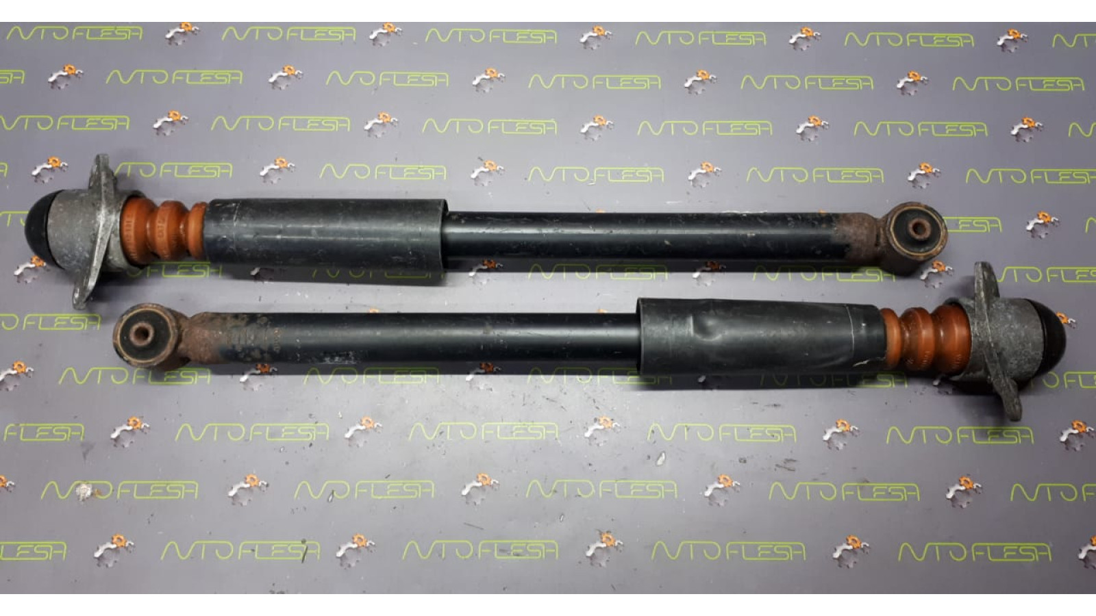 Б/у амортизатор задний 1J0513025BH для Audi/ Seat/ Skoda/ Volkswagen Б/у амортизатор задний 1J0513025BH для Audi/ Seat/ Skoda/ Volkswagen