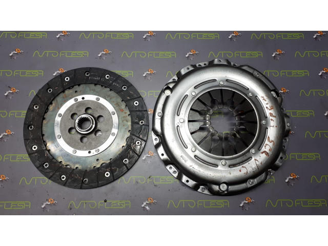 Б/у комплект сцепления (корзина + диск) 7701477695/ 8200291858 для Nissan Primera/ Renault Megane II, Scenic II