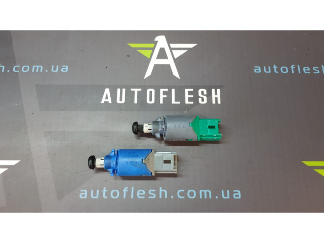 Б/у датчик педали сцепления 253250006R, 253250007R для Dacia Duster/ Nissan NV400/ Renault