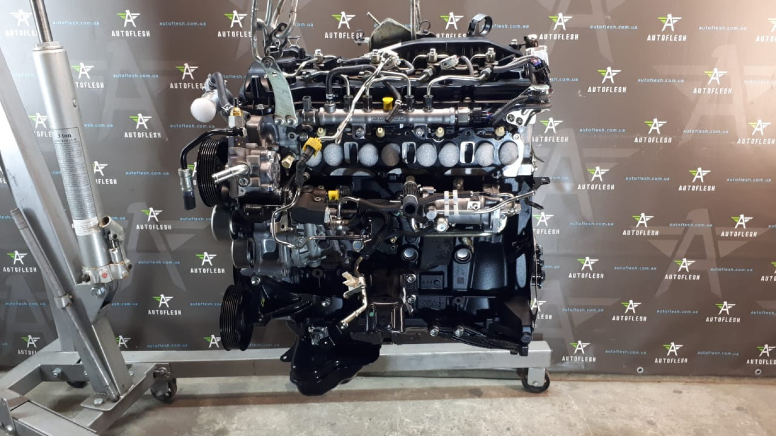 Б/у двигатель 2GD-FTV/ 190000E090, 2.4 D для Toyota Fortuner/ Hilux/ Innova