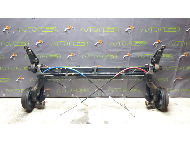 Б/у балка задней подвески 4-х торсионная 7701470592 для Nissan Kubistar/ Renault Kangoo Б/у балка задней подвески 4-х торсионная 7701470592 для Nissan Kubistar/ Renault Kangoo