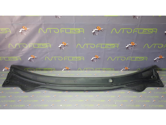Б/у пластик под лобовое стекло 668620001R для Renault Laguna III