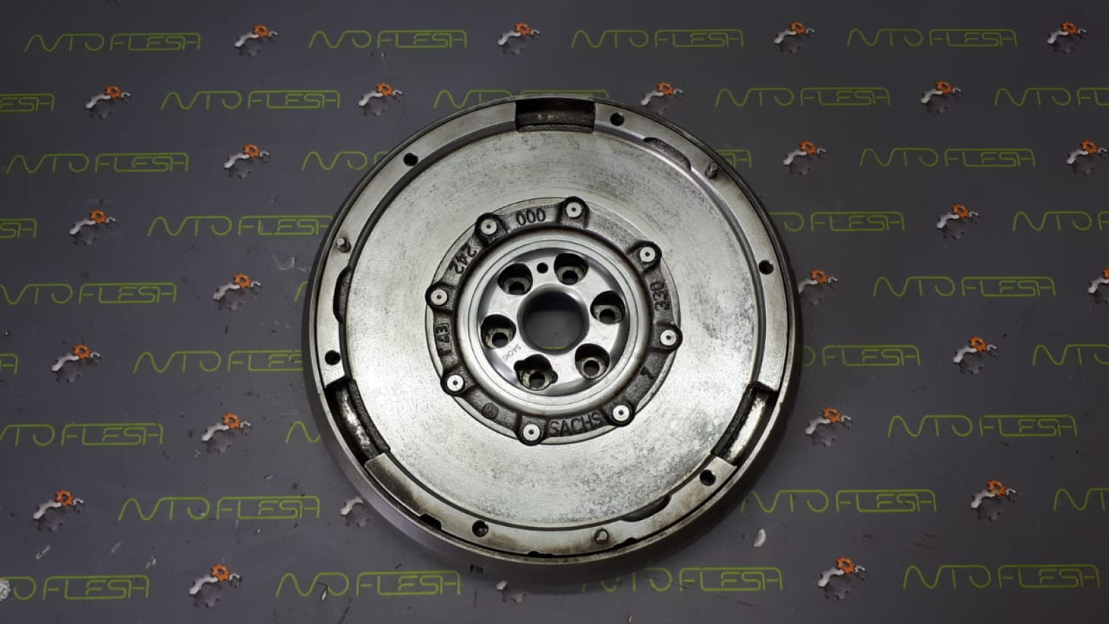 Б/у маховик демпферный 330000242/ 9659269480 для Citroen/ Peugeot