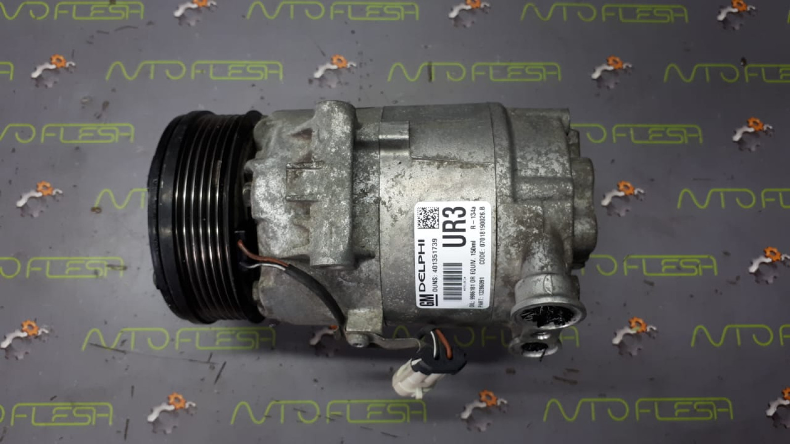 Б/у компрессор кондиционера 401351739, Delphi для Opel