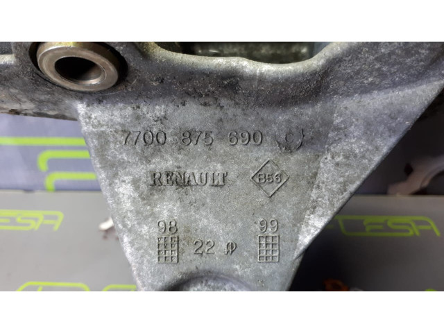 Б/у кронштейн насоса ГУР 7700875690 1.9 для Renault Clio II/ Kangoo/ Megane I/ Scenic I/ Trafic I Б/у кронштейн насоса ГУР 7700875690 1.9 для Renault Clio II/ Kangoo/ Megane I/ Scenic I/ Trafic I