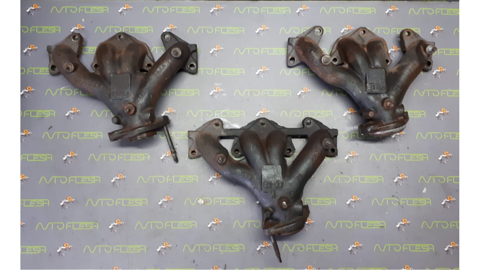 Б/у коллектор выпускной 7700873358 1.4 K7J/ E7J для Dacia/ Renault