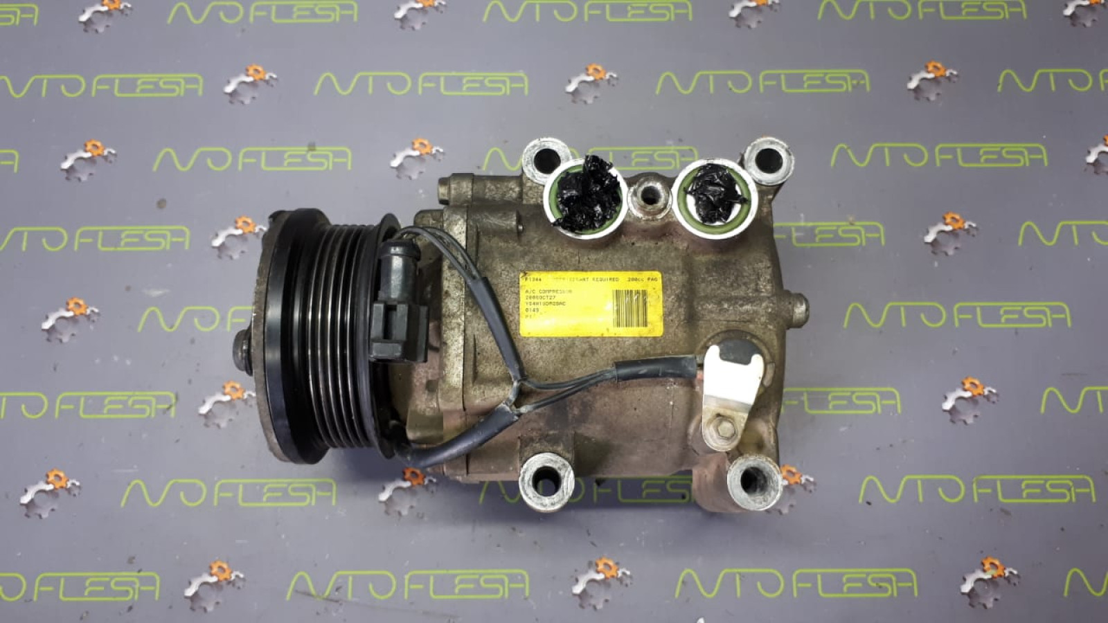 Б/у компрессор кондиционера YS4H19D629AC R134a для Ford/ Mazda 2