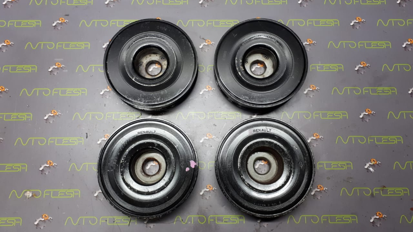Б/у шкив коленвала 8200268426/ 8200297936 1.9 dCi для Nissan/ Renault