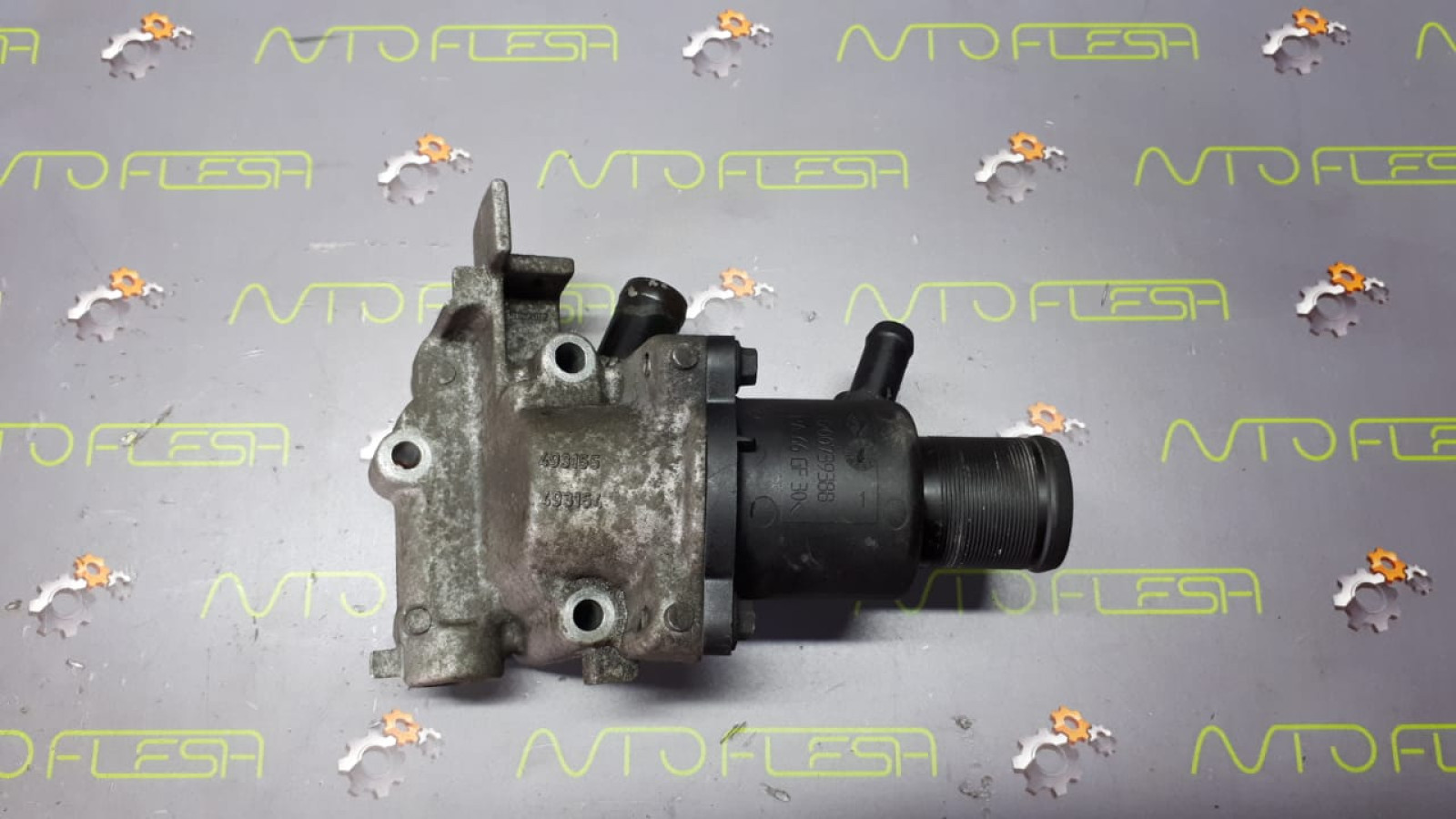 Б/у термостат 8200739388/ 493155-493154 1.6 для Dacia Duster-Logan/ Renault Clio-Kangoo-Laguna-Megane