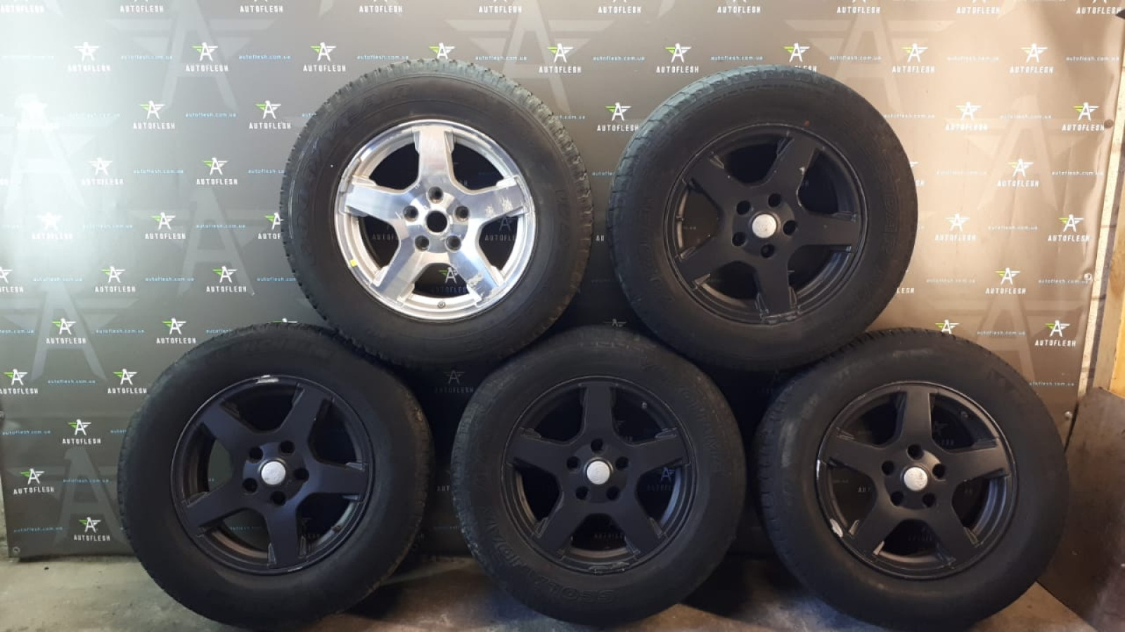 Б/у диски 1BN34TRMAA, R17, 7.5Jx17/ ET50.5, 5х127 для Jeep Grand Cherokee III Б/у диски 1BN34TRMAA, R17, 7.5Jx17/ ET50.5, 5х127 для Jeep Grand Cherokee III