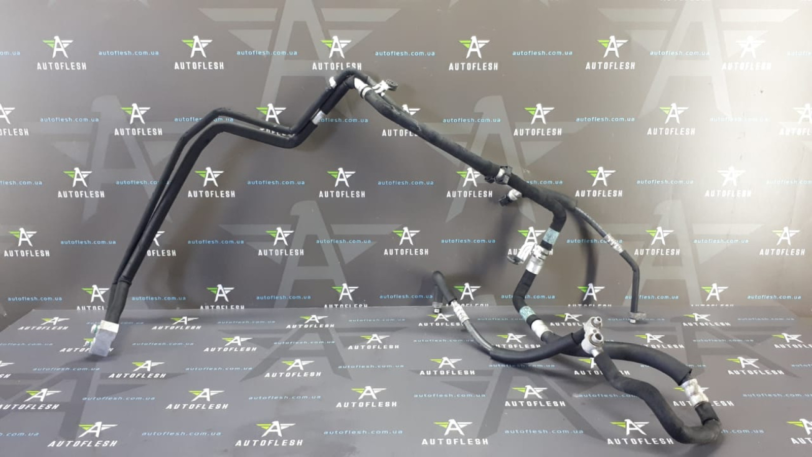 Б/у трубка кондиционера 68640-34000 для SsangYong Korando