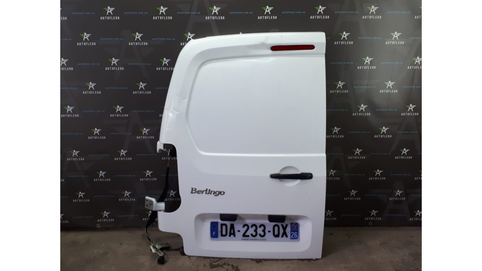 Б/у дверь задняя левая/ двери распашные для Citroen Berlingo/ Peugeot Partner