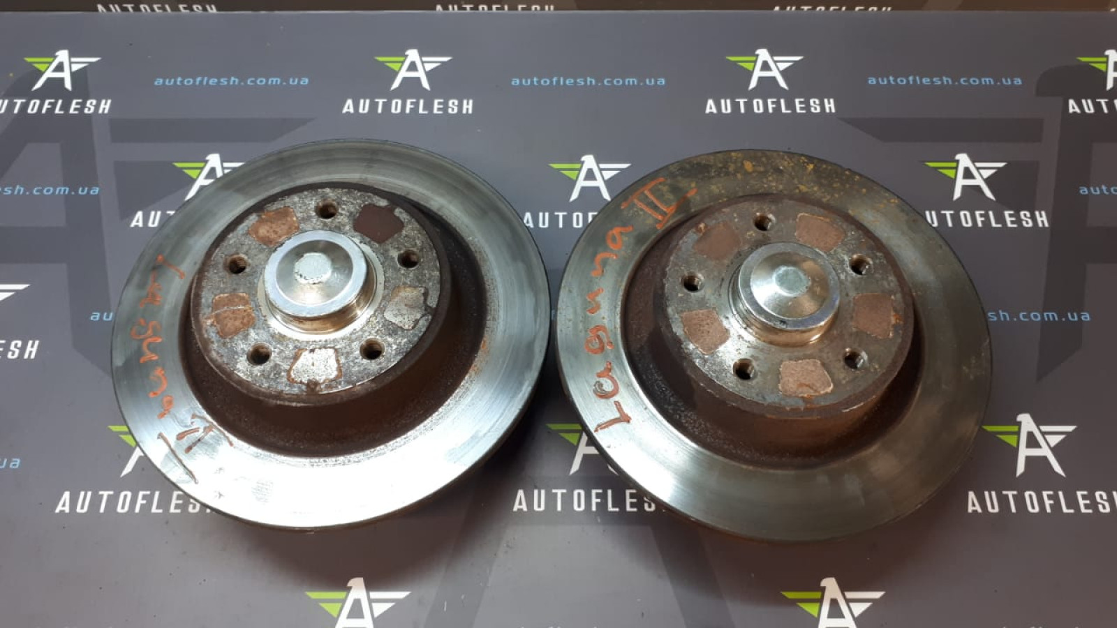 Б/у тормозной диск задний 7701472838, 274мм для Renault Laguna II/ Scenic II