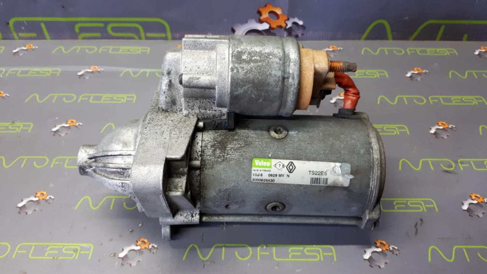 Б/у стартер 8200628430 Valeo для Nissan/ Opel/ Renault