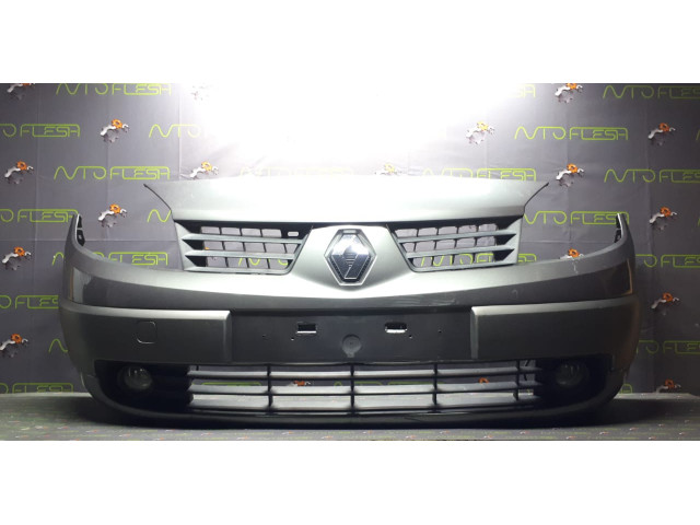 Б/у бампер передний для Renault Scenic II 2003-2006