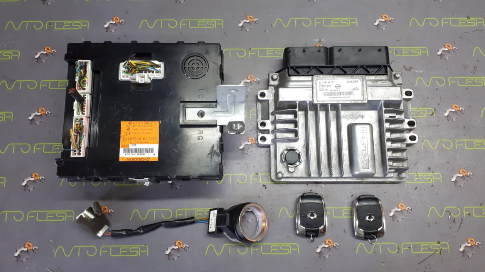 Б/у комплект ЭБУ 8711034004/ 6715400032 для SsangYong New Actyon/ Korando