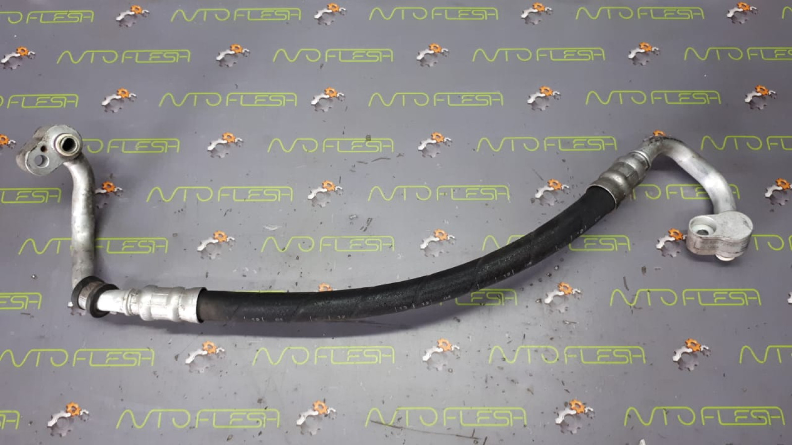 Б/у трубка кондиционера 1K0820721C для Audi/ Seat/ Skoda/ Volkswagen Б/у трубка кондиционера 1K0820721C для Audi/ Seat/ Skoda/ Volkswagen