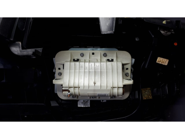 Б/у комплект безопасности 681000020R, 985100007R, 985250003R для Renault Megane III Б/у комплект безопасности 681000020R, 985100007R, 985250003R для Renault Megane III