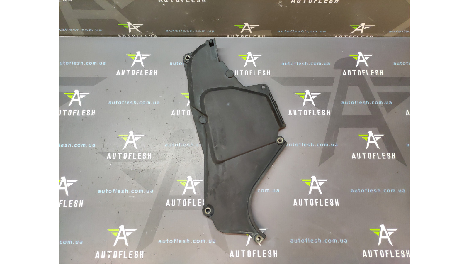 Б/у защита ремня ГРМ 7700111064, 7700107889, 1.9 D для Renault Clio II/ Kangoo I/ Megane I/ Scenic I Б/у защита ремня ГРМ 7700111064, 7700107889, 1.9 D для Renault Clio II/ Kangoo I/ Megane I/ Scenic I