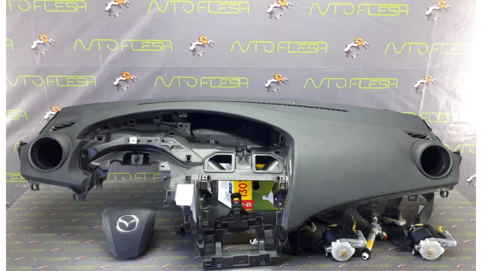 Б/у комплект безопасности BBM4-60121, T89404T, T89406T для Mazda 3