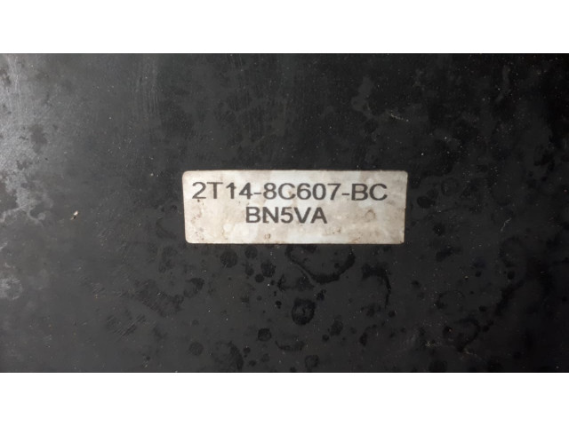 Б/у радиатор основной 2T148005FA для Ford Tourneo Connect/ Transit Connect Б/у радиатор основной 2T148005FA для Ford Tourneo Connect/ Transit Connect