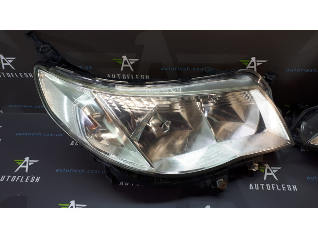 Б/у фара в сборе/ фары передние xenon 84001SC120, 84001SC230 для Subaru Forester III Б/у фара в сборе/ фары передние xenon 84001SC120, 84001SC230 для Subaru Forester III