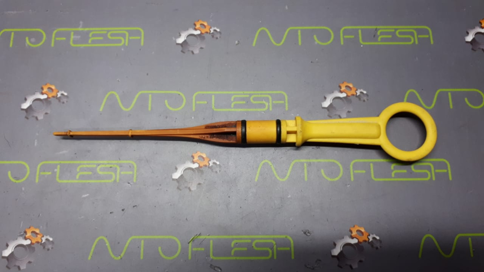 Б/у щуп уровня масла 8200141457 1.4/ 1.6 16V для Renault Б/у щуп уровня масла 8200141457 1.4/ 1.6 16V для Renault