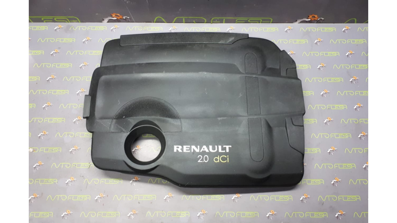 Б/у накладка двигателя декоративная 8200621297 для Renault Laguna III