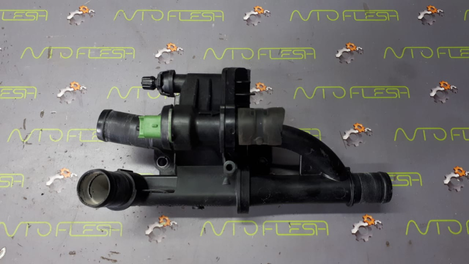 Б/у корпус термостата 9660660380, 1.6 HDi для Citroen/ Fiat/ Ford/ MINI/ Peugeot/ Volvo