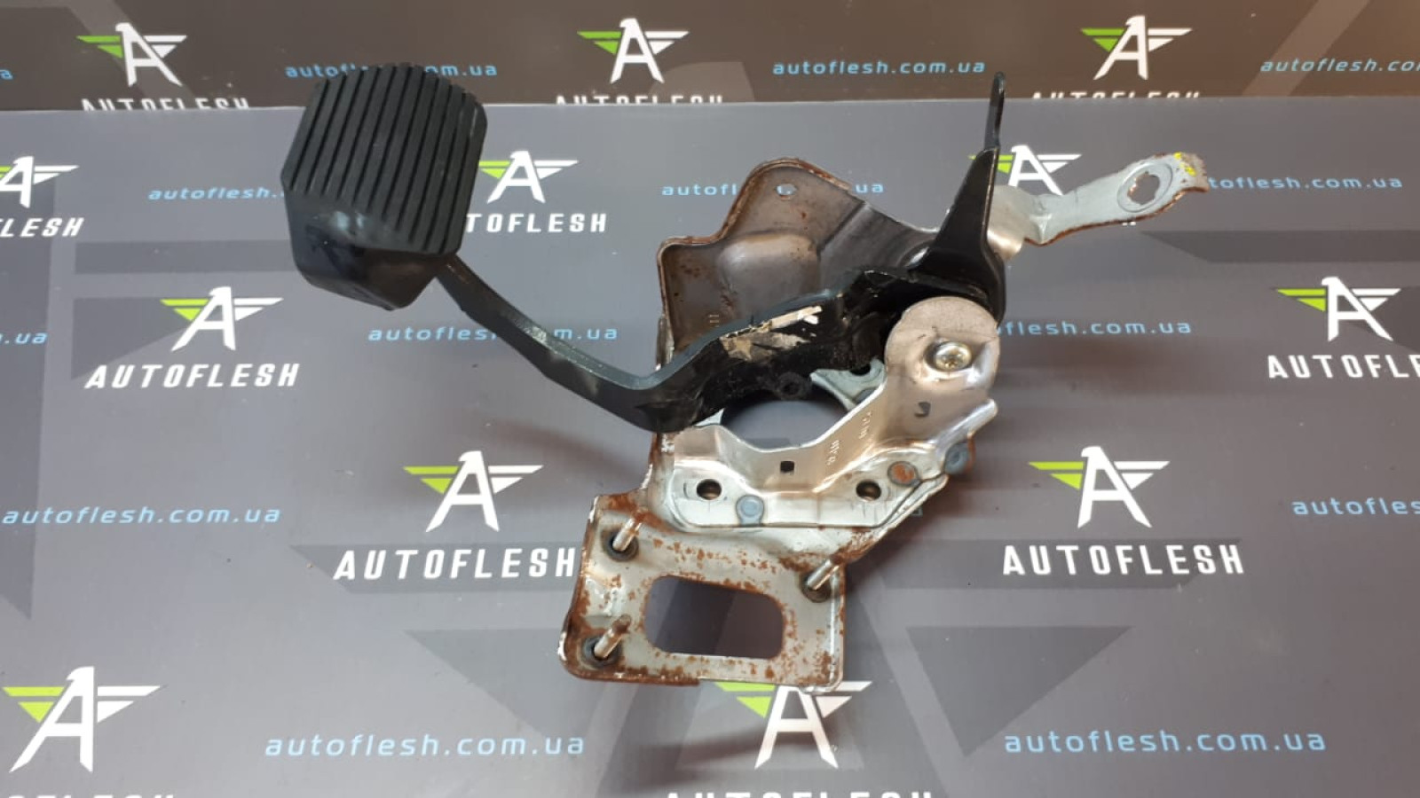 Б/у педаль тормоза 5110015B для Citroen C4 Grand Picasso