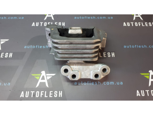 Б/у опора/ подушка двигателя 9654166080/ 9681095580, 1.4 для Citroen C3, DS3/ Peugeot 207, 208, 308 Б/у опора/ подушка двигателя 9654166080/ 9681095580, 1.4 для Citroen C3, DS3/ Peugeot 207, 208, 308