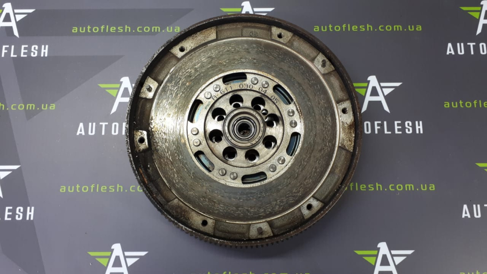 Б/у маховик демпферний A6110300405 для Mercedes C-Class/ E-Class/ V-Class/ Vito