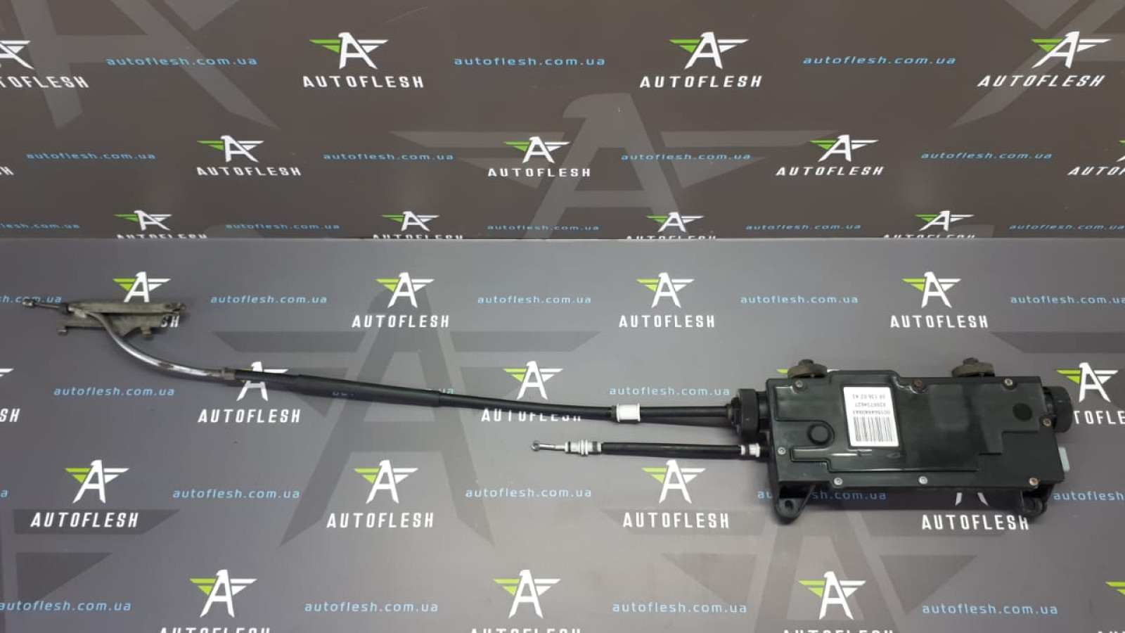 Б/у тормоз ручной электрический 8200734627 для Renault Scenic II
