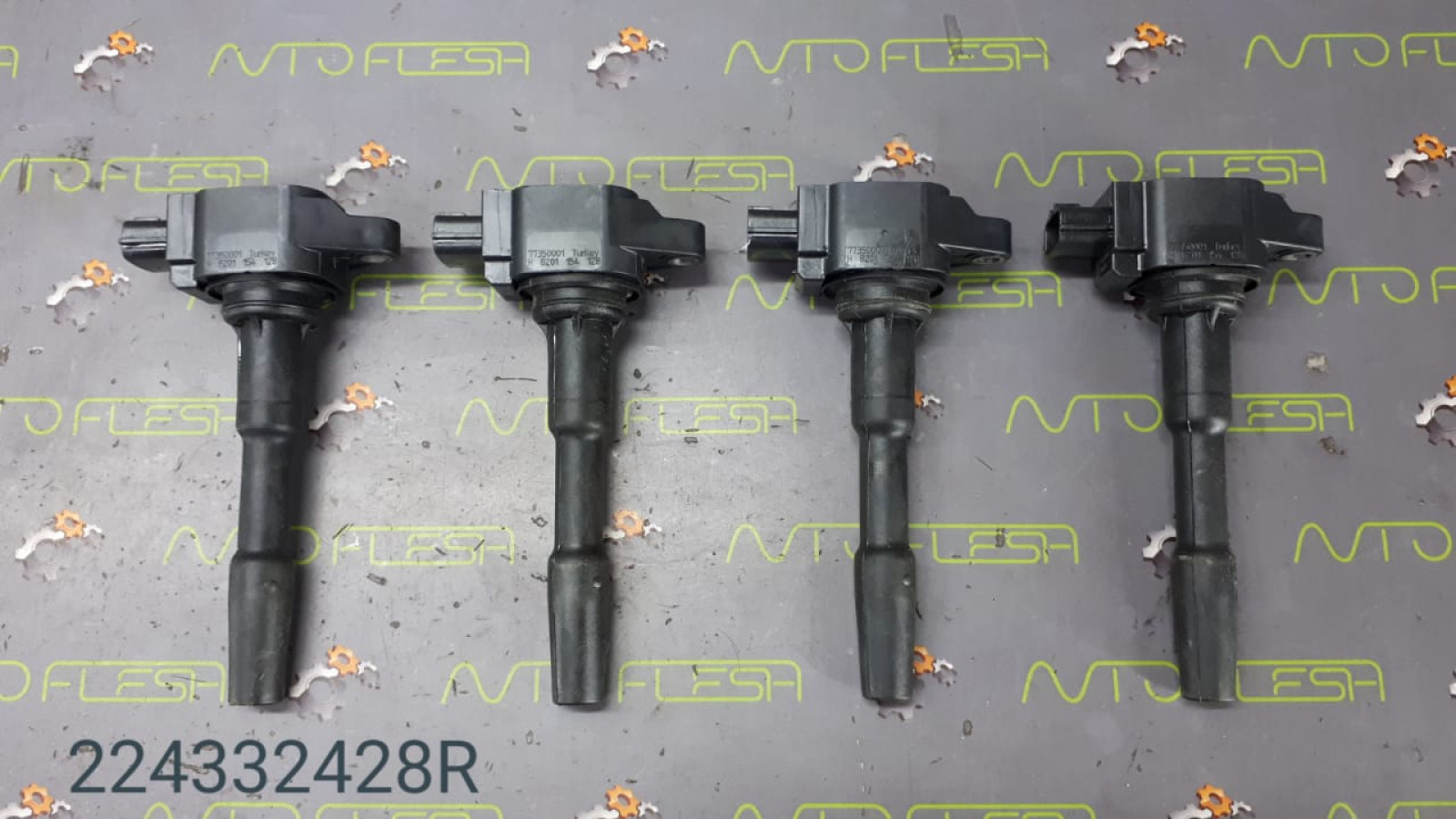 Б/у катушка зажигания 224332428R для Dacia/ Renault/ Smart ForTwo