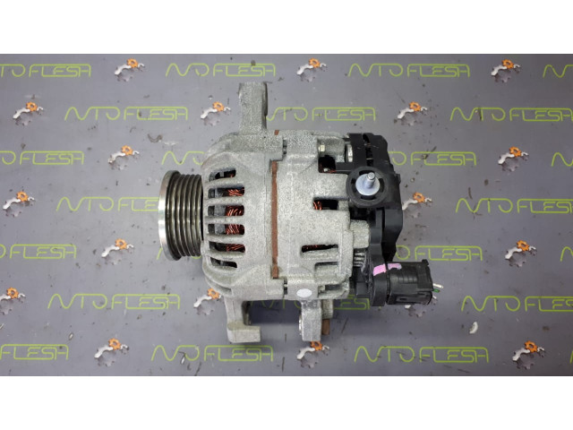 Б/у генератор 0124225055, 27060-0N011, Bosch для Toyota Yaris
