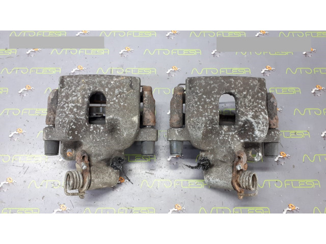 Б/у суппорт задний 440110006R, 440010014R для Renault Laguna III Б/у суппорт задний 440110006R, 440010014R для Renault Laguna III