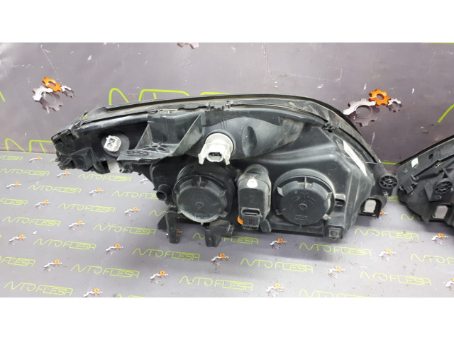 Б/у фара передняя/ фары 7700432097, 7700432098 для Renault Scenic I Б/у фара передняя/ фары 7700432097, 7700432098 для Renault Scenic I