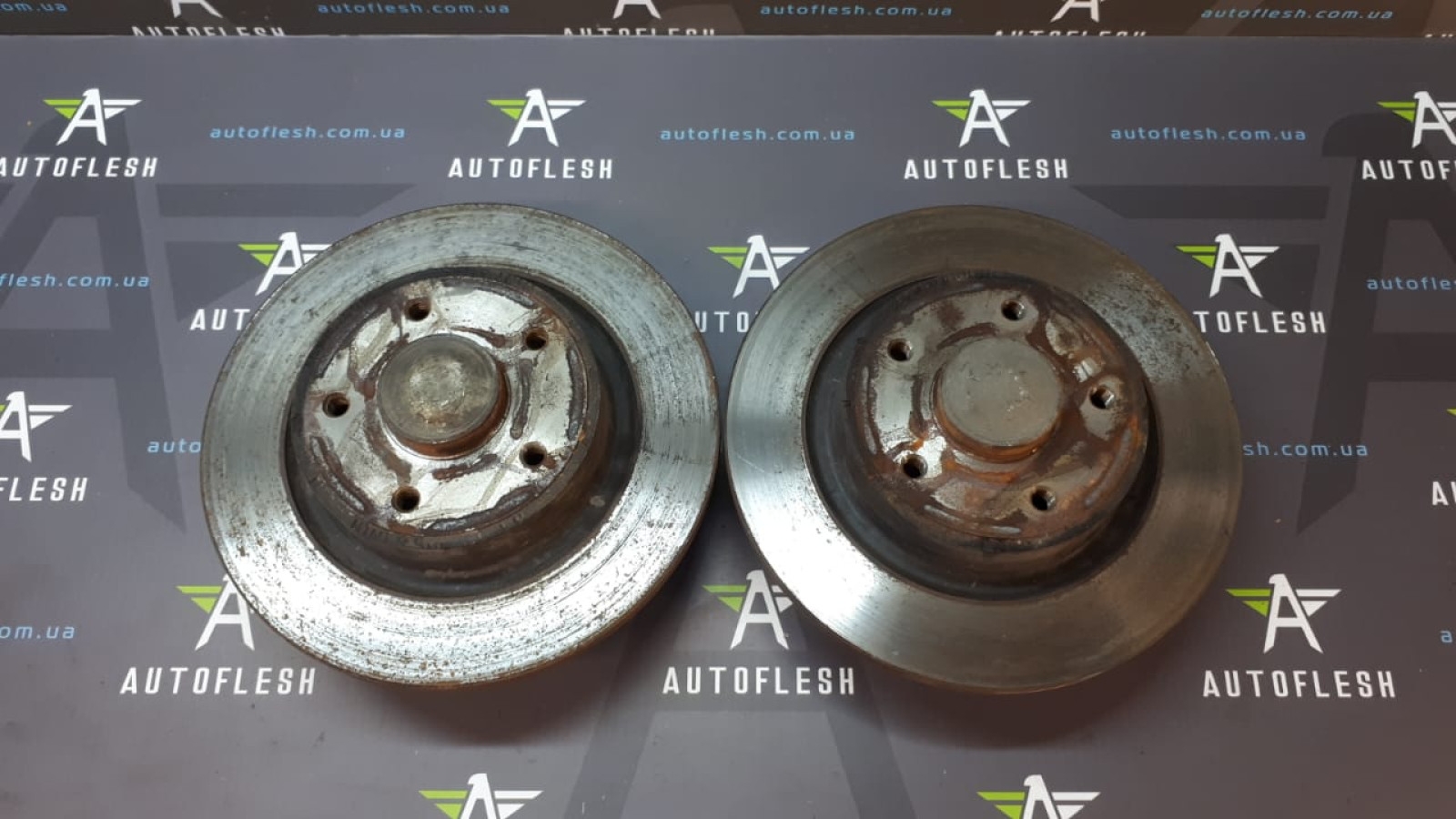 Б/у тормозной диск задний 8200019531 для Renault Laguna II