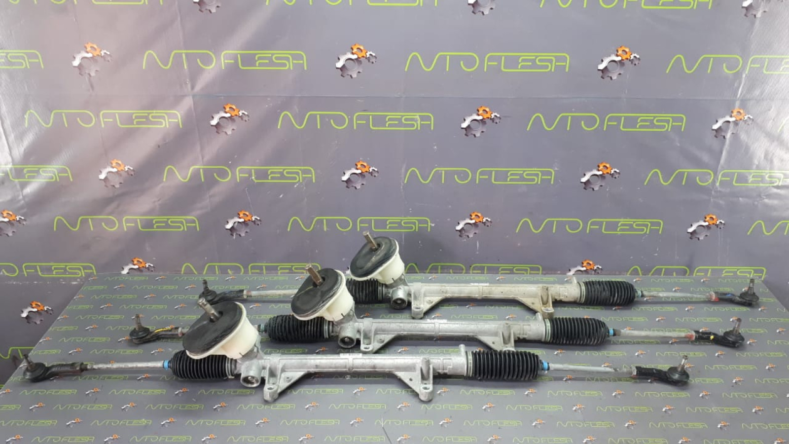 Б/у рулевая рейка 8200595934 для Renault Clio III/ Modus Б/у рулевая рейка 8200595934 для Renault Clio III/ Modus