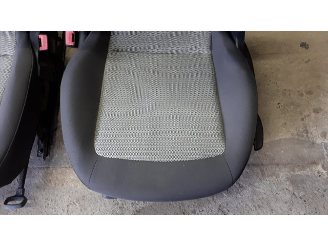 Б/у сиденья передние для Seat Ibiza IV, 5D, 6J Б/у сиденья передние для Seat Ibiza IV, 5D, 6J