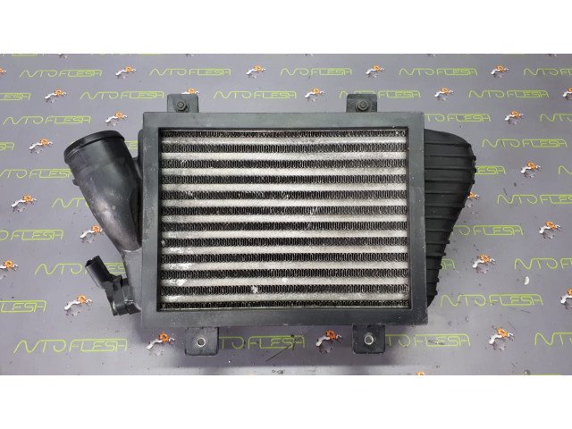 Б/у радиатор интеркулера 701145805C/ 0281002399 для Volkswagen T4 Б/у радиатор интеркулера 701145805C/ 0281002399 для Volkswagen T4